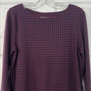Talbots Long Sleeve Houndstooth Top in Deep Red and Black